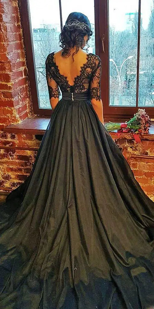 20 + Elegant Black Wedding Dresses