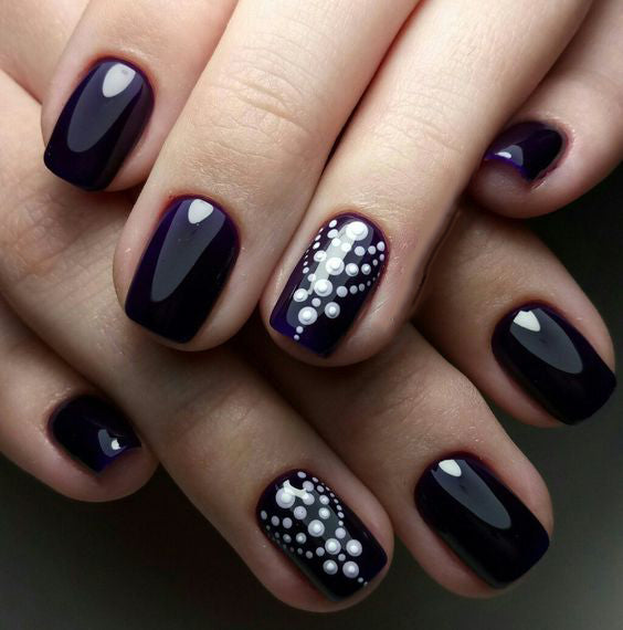 GEOMETRIC NAIL ART IDEAS