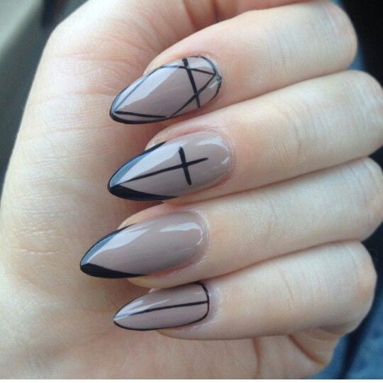 GEOMETRIC NAIL ART IDEAS