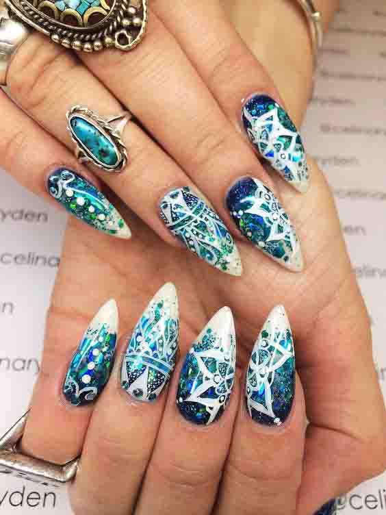 Mandala Stiletto Nails; Christmas nails; cute Christmas nails; Christmas coffin nails; easy Christmas nails; Christmas nails designs;