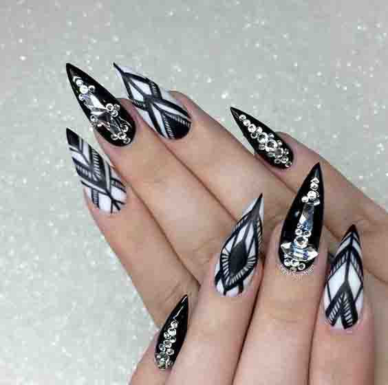 Mandala Stiletto Nails; Christmas nails; cute Christmas nails; Christmas coffin nails; easy Christmas nails; Christmas nails designs;