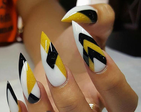 30 cool and trendy stiletto nail art designs; Stiletto Nail Designs; Bling Stiletto Nail; Ombre Stiletto Nail; Simple Stiletto Nail; Acrylic Coffin Stiletto Nail.