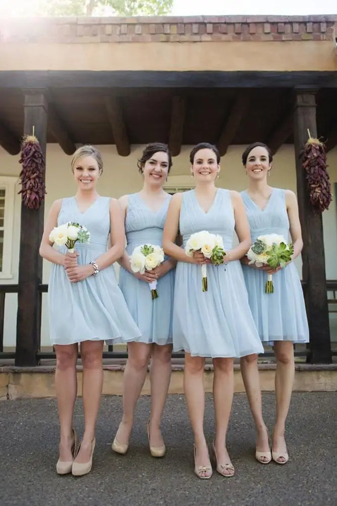 18 + Short Bridesmaids Dresses for Spring Wedding