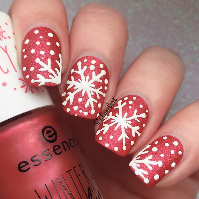 Red Christmas Snowflakes Nail Art; Christmas nails; cute Christmas nails; Christmas coffin nails; easy Christmas nails; Christmas nails designs;Snowflakes Nails;