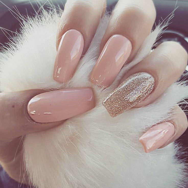 45 + Designs with Nude Nail Polish